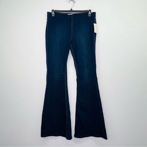 Free People Women’s 32 Jeans We The Free Penny Pull-On Flare Jeans OB542650 NWT